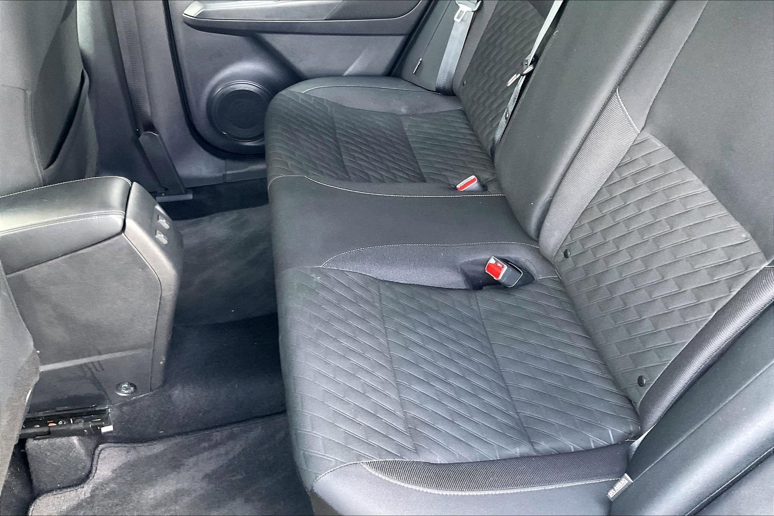 Used 2021 Nissan Kicks SV image 17