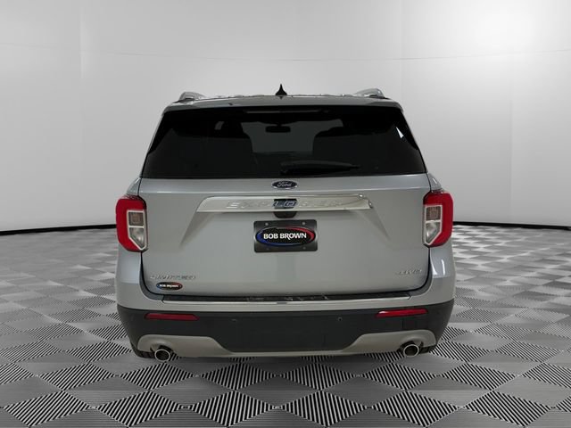 Used 2022 Ford Explorer Limited AWD/4WD image 4