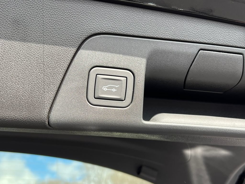 New 2026 Buick Envision Preferred AWD/4WD image 36