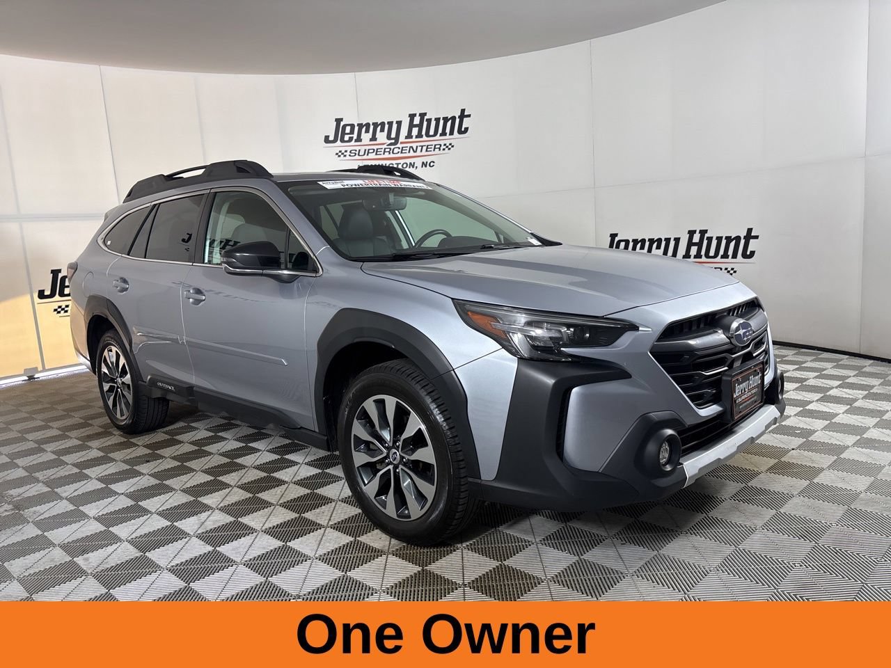 Used 2024 Subaru Outback Limited AWD/4WD image 4