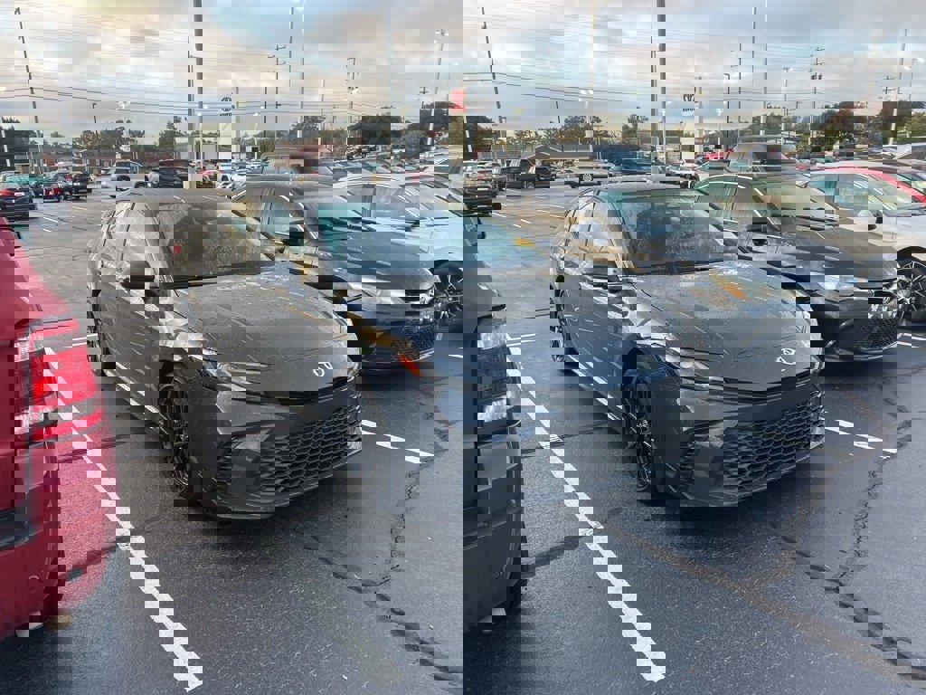 Used 2025 Toyota Camry SE