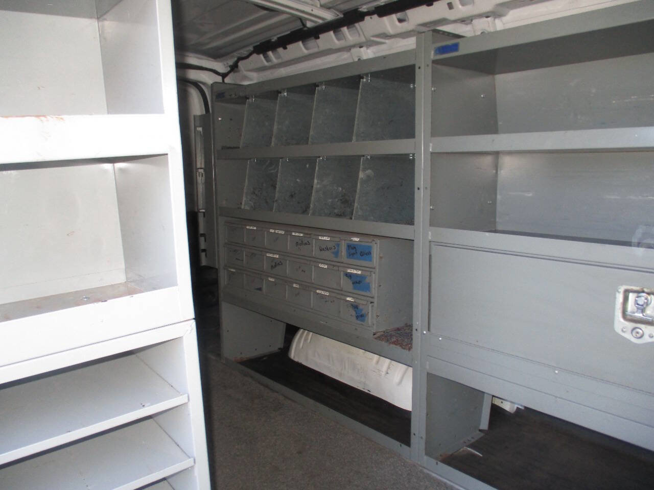 Used 2020 GMC Savana 3500 w/ Driver Convenience Package image 18