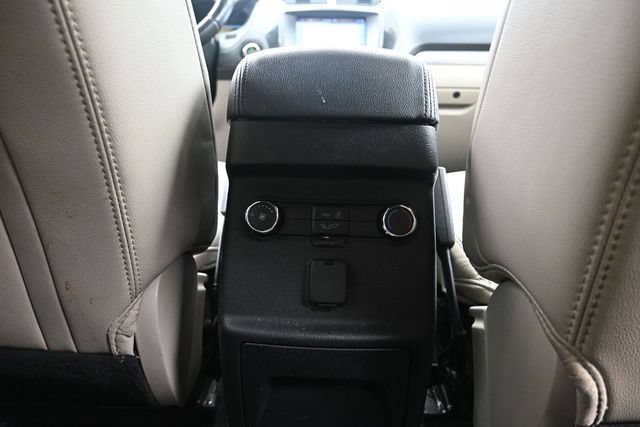 Used 2018 Ford Explorer XLT w/ Equipment Group 202A AWD/4WD image 54