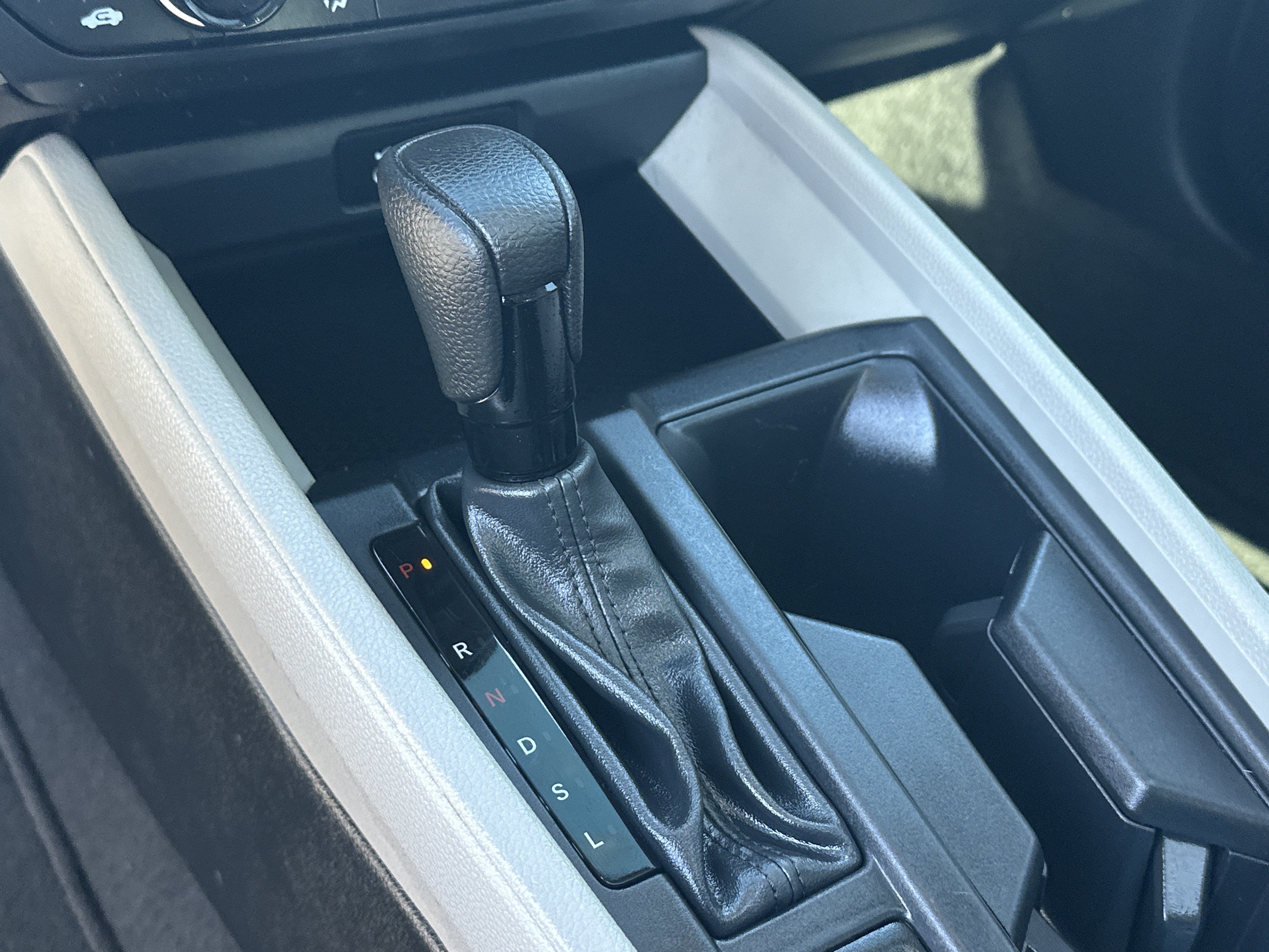Used 2024 Honda Accord EX image 32