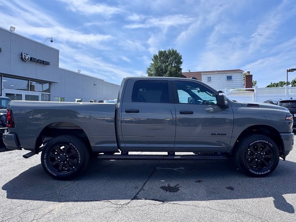 New 2026 RAM 2500 Big Horn AWD/4WD image 9