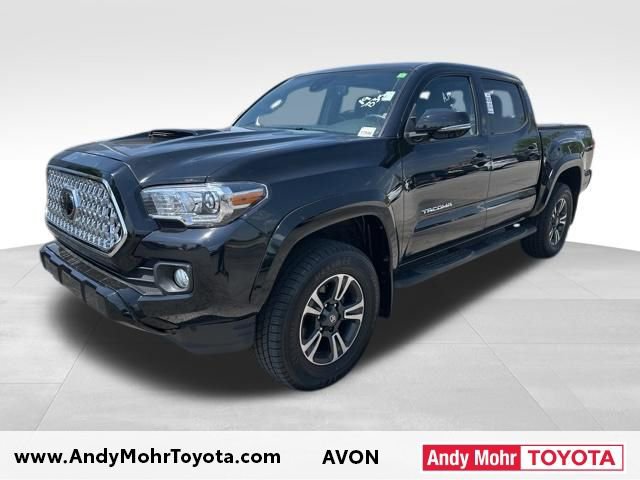 Used 2019 Toyota Tacoma TRD Sport AWD/4WD image 3