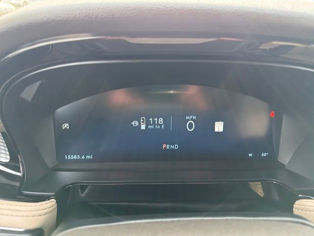 Certified 2024 Lincoln Corsair AWD w/ Equipment Group 101A image 19