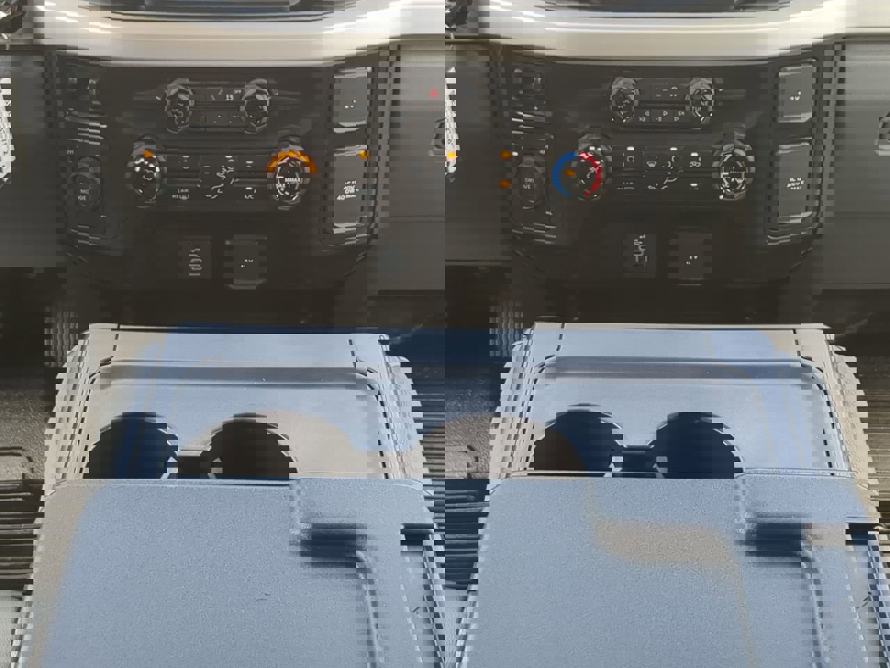 New 2025 Ford F350 XL w/ XL Chrome Package image 17