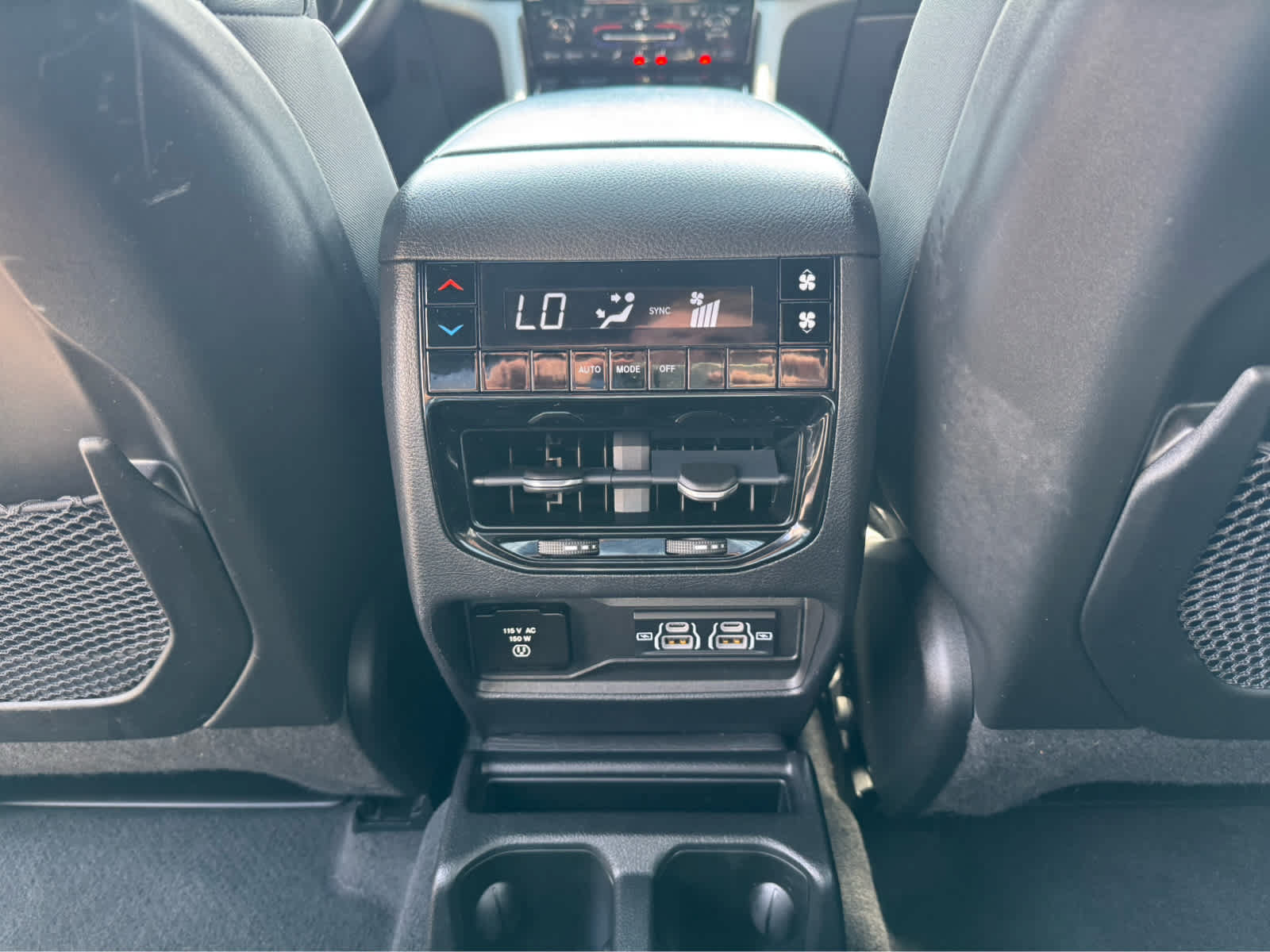 Used 2022 Jeep Grand Cherokee L Laredo AWD/4WD image 14