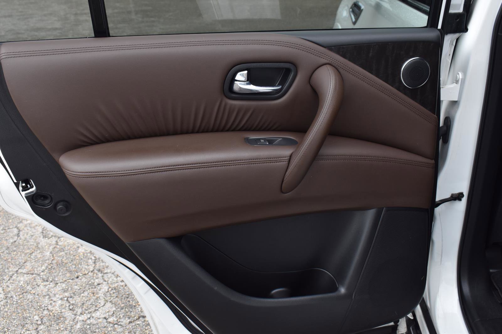Used 2023 Nissan Armada Platinum w/ Captain's Chairs Package RWD image 55