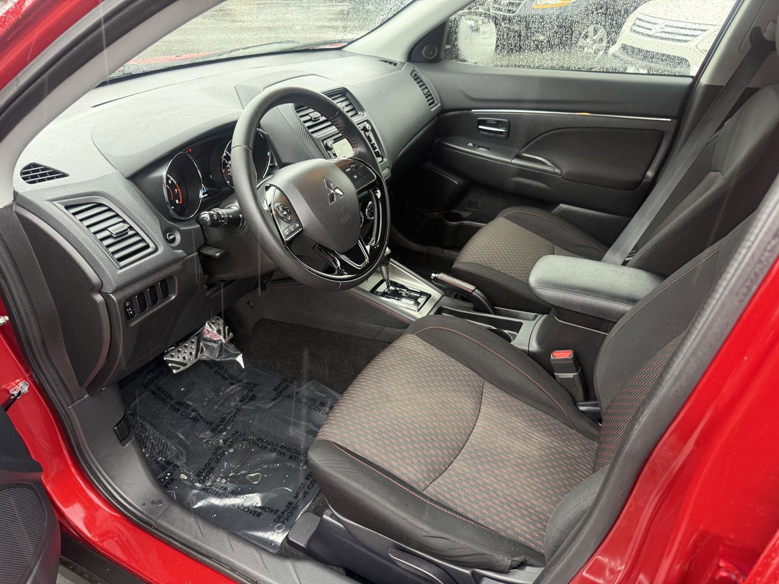 Used 2018 Mitsubishi Outlander Sport LE image 11