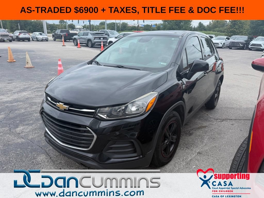 Used 2019 Chevrolet Trax LS FWD image 1