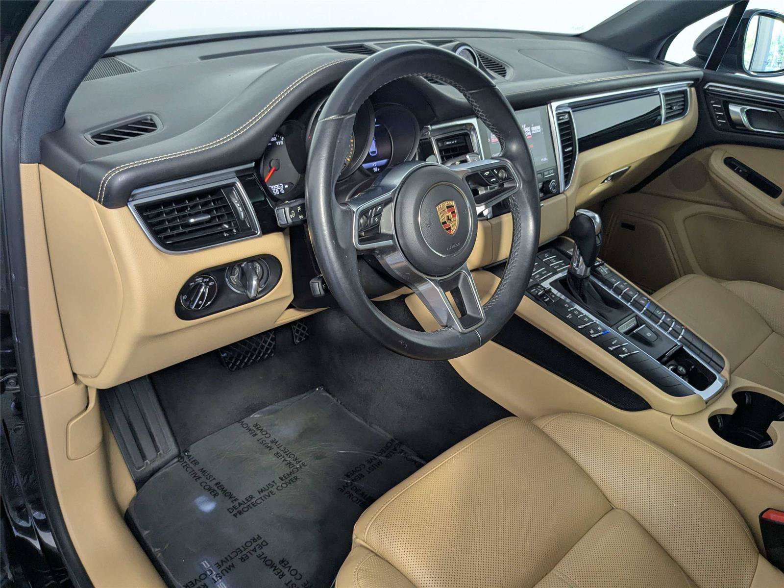 Used 2017 Porsche Macan AWD/4WD image 12