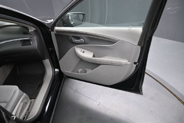Used 2017 Chevrolet Impala LS FWD image 12