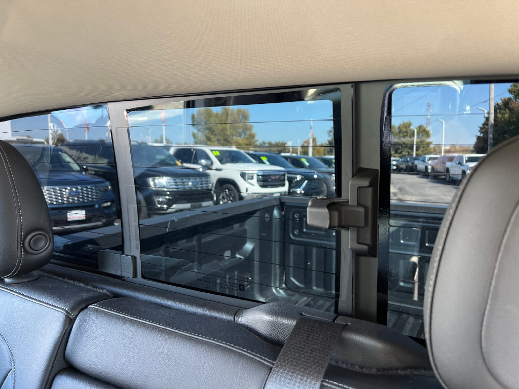 Used 2018 GMC Canyon SLT w/ Driver Alert Package AWD/4WD image 13