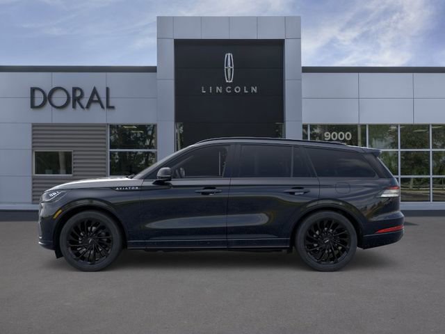 New 2026 Lincoln Aviator Reserve RWD image 3