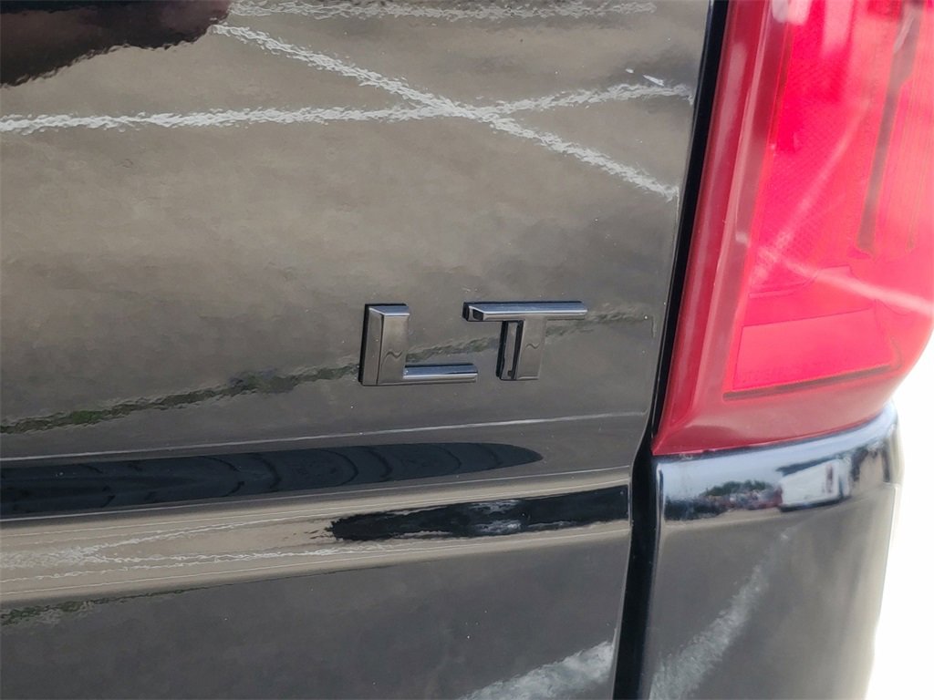 Used 2020 Chevrolet Silverado 1500 LT Trail Boss w/ Midnight Edition image 6