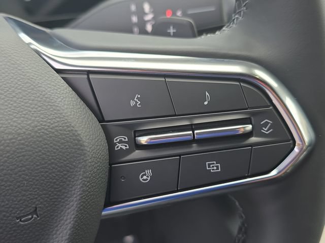 New 2026 Chevrolet Equinox LT w/ Safety and Technology Package AWD/4WD image 18