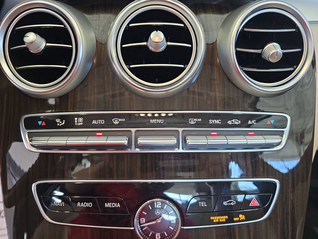 Certified 2021 Mercedes-Benz C 300 4MATIC Sedan image 24