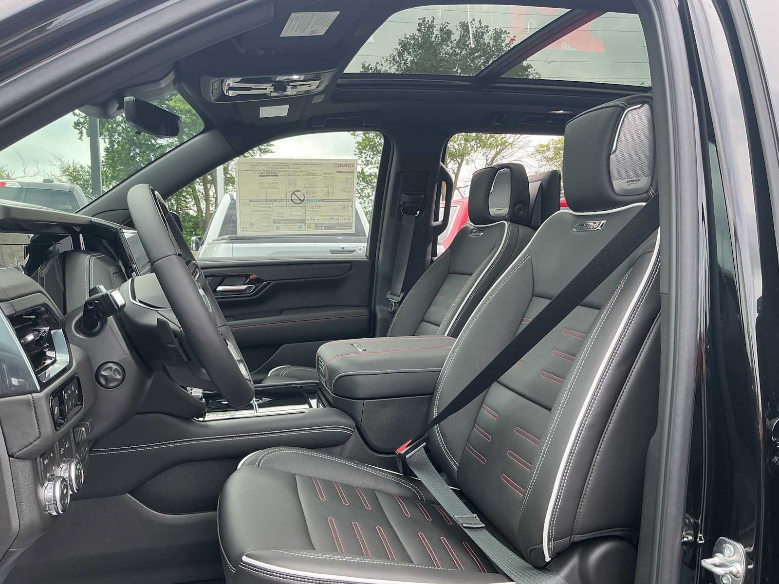 New 2026 GMC Yukon XL AT4 Ultimate AWD/4WD image 22