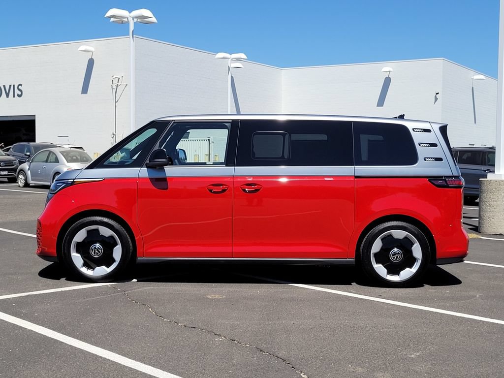 New 2025 Volkswagen ID. Buzz Pro S Plus RWD image 8