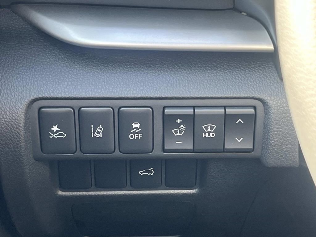 New 2026 Mitsubishi Eclipse Cross SEL image 28