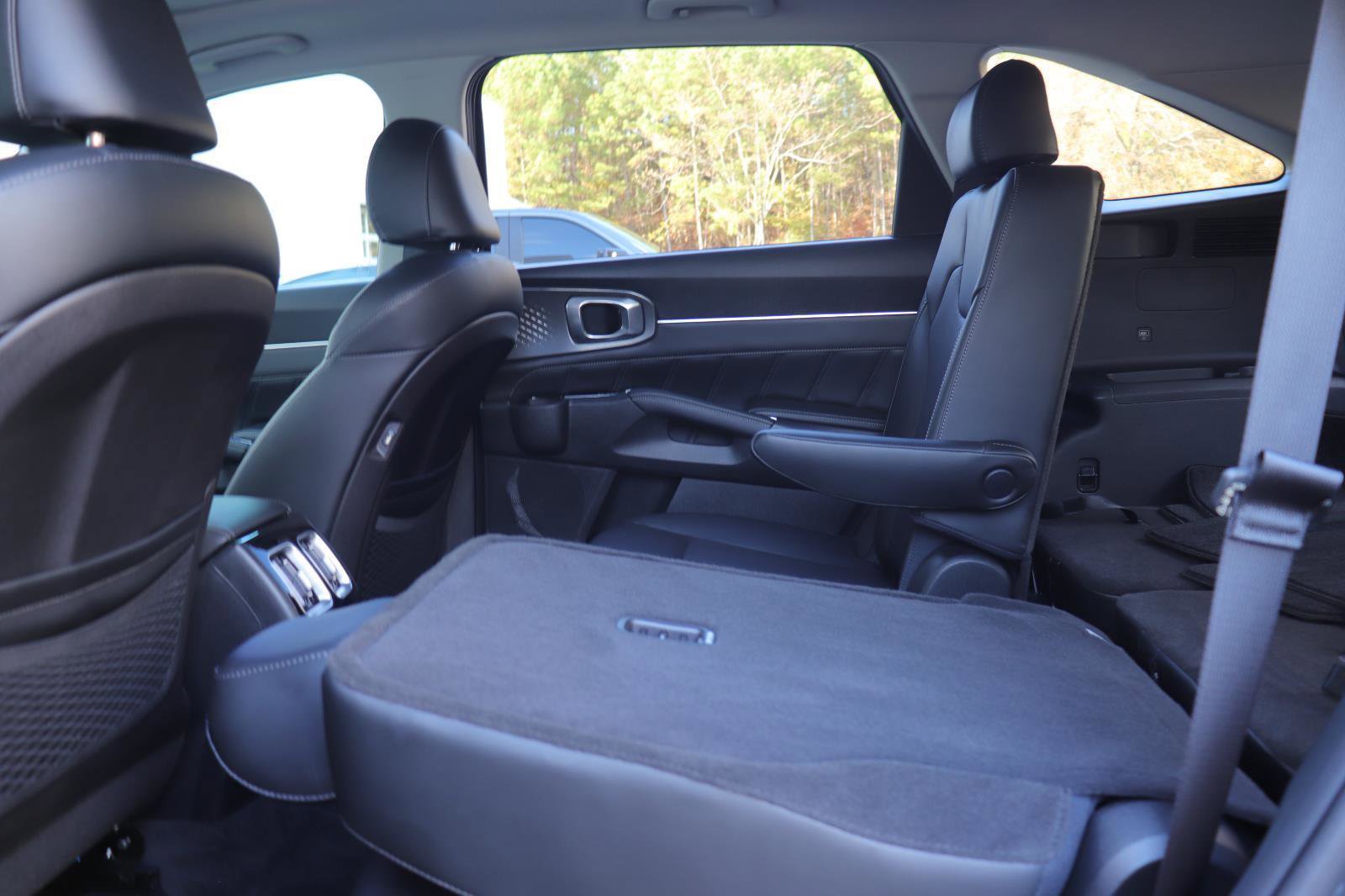 Used 2021 Kia Sorento SX image 13