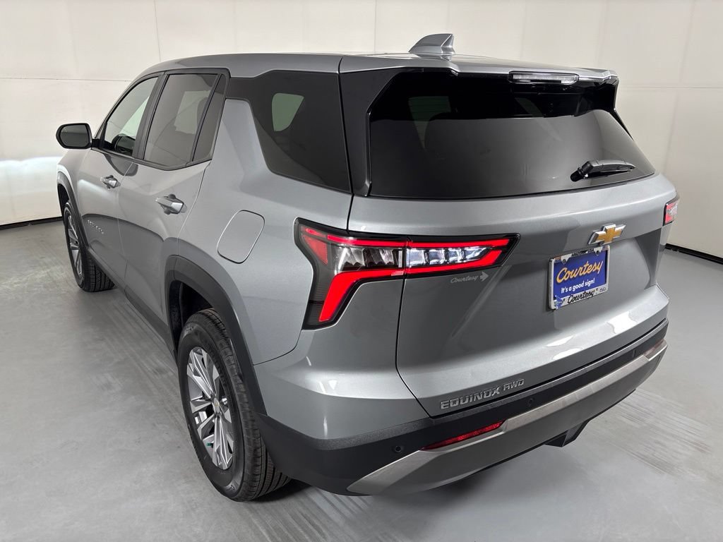 Used 2025 Chevrolet Equinox LT AWD/4WD image 6