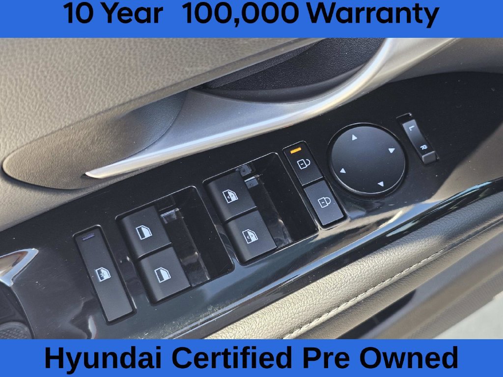 Certified 2025 Hyundai Tucson Limited AWD/4WD image 16