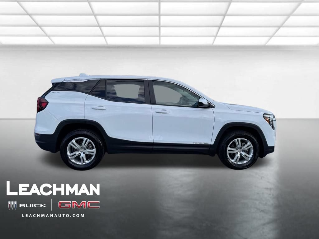 Certified 2024 GMC Terrain SLE AWD/4WD image 9