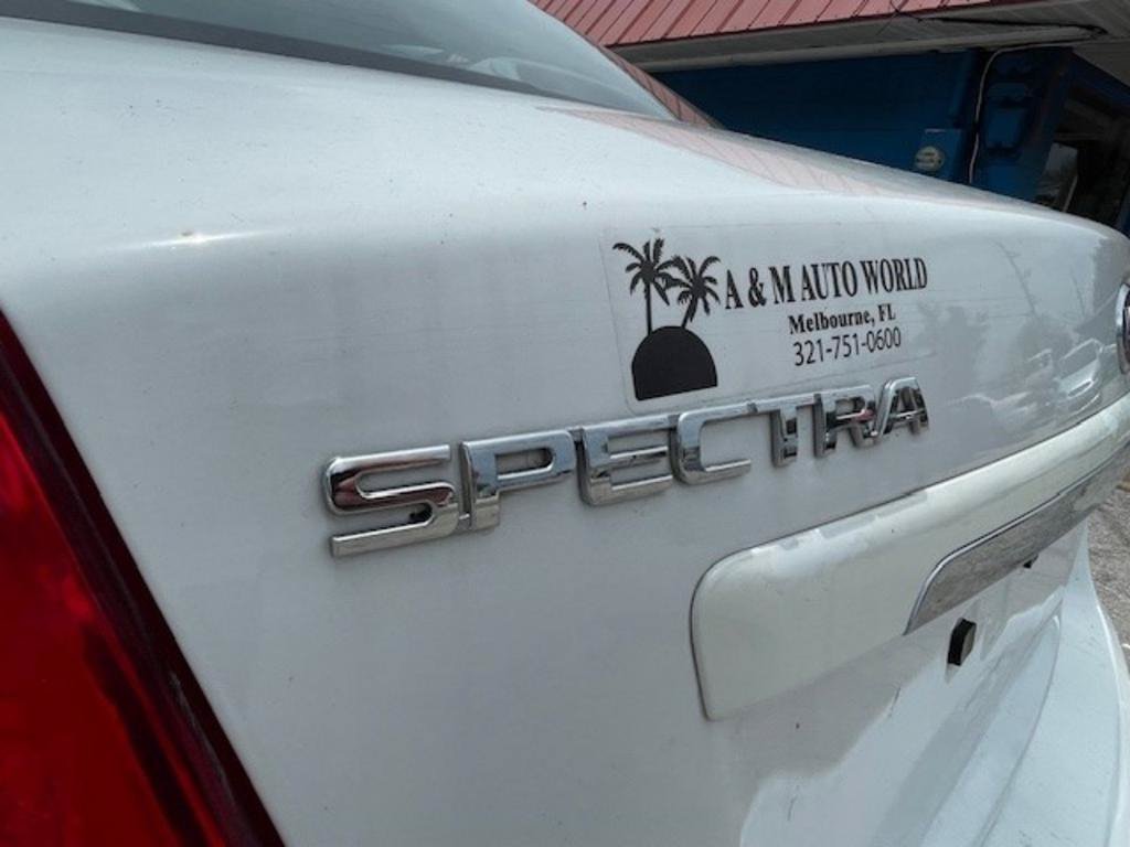 Used 2008 Kia Spectra EX FWD image 6
