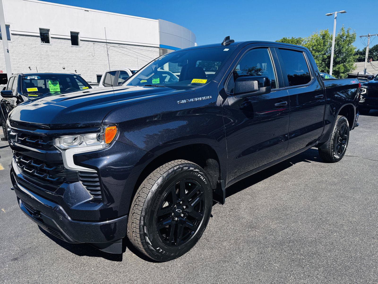 Certified 2023 Chevrolet Silverado 1500 RST w/ Convenience Package II AWD/4WD image 3