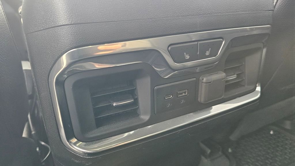 Used 2023 GMC Sierra 2500 Denali w/ Denali Ultimate Package image 7