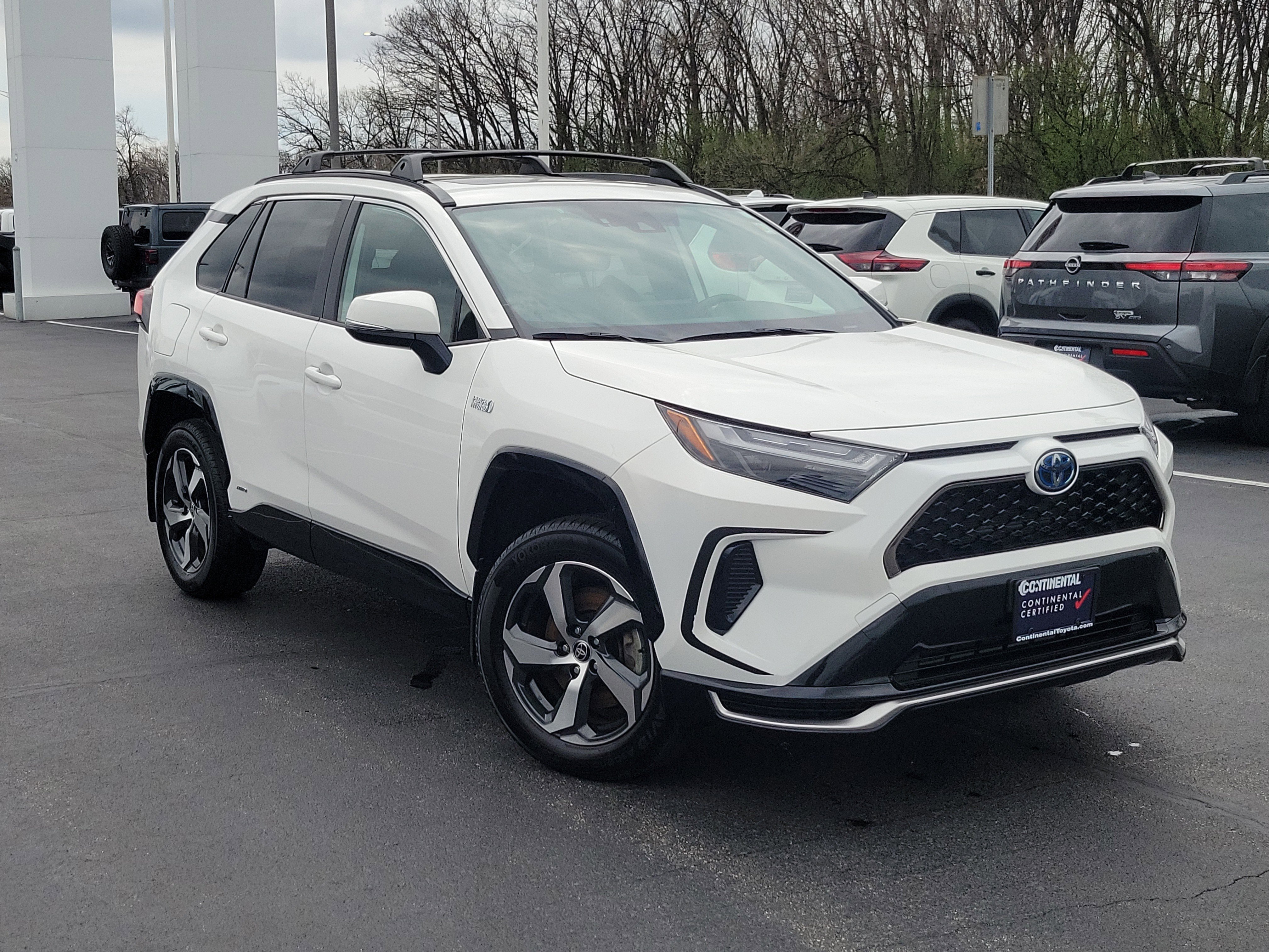 Certified 2023 Toyota RAV4 SE w/ Weather & Moonroof Package AWD/4WD image 34