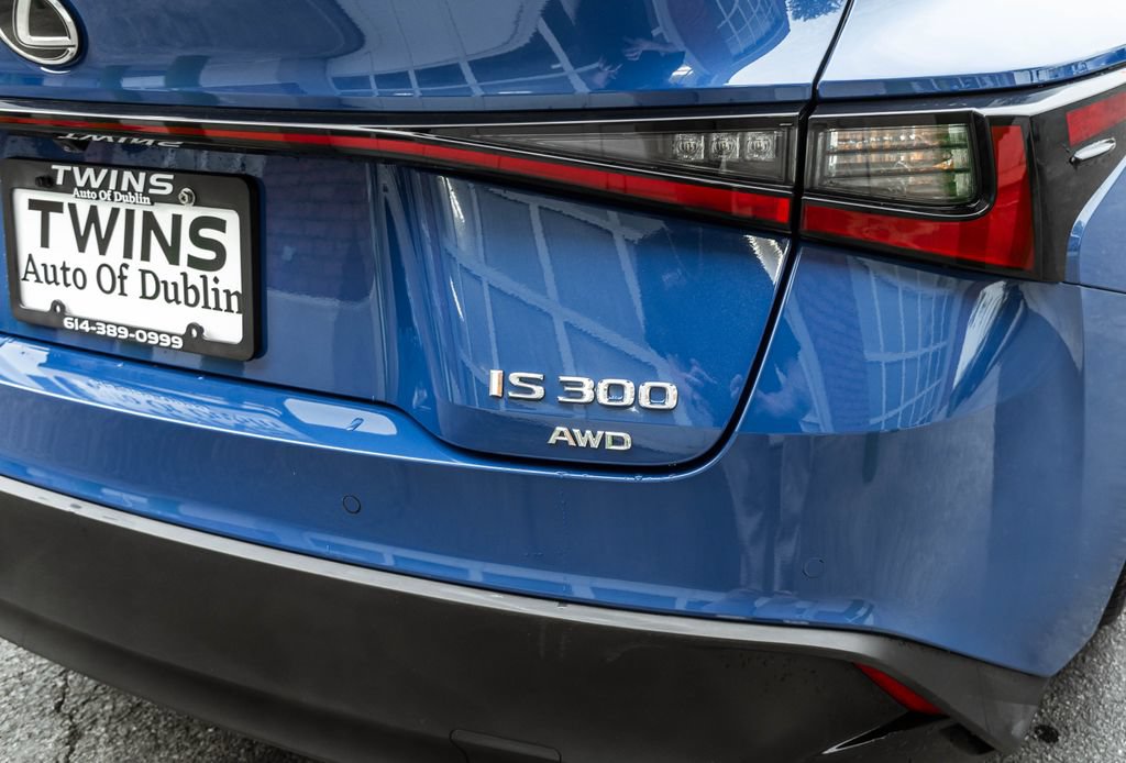 Used 2024 Lexus IS 300 AWD w/ Premium Package image 33