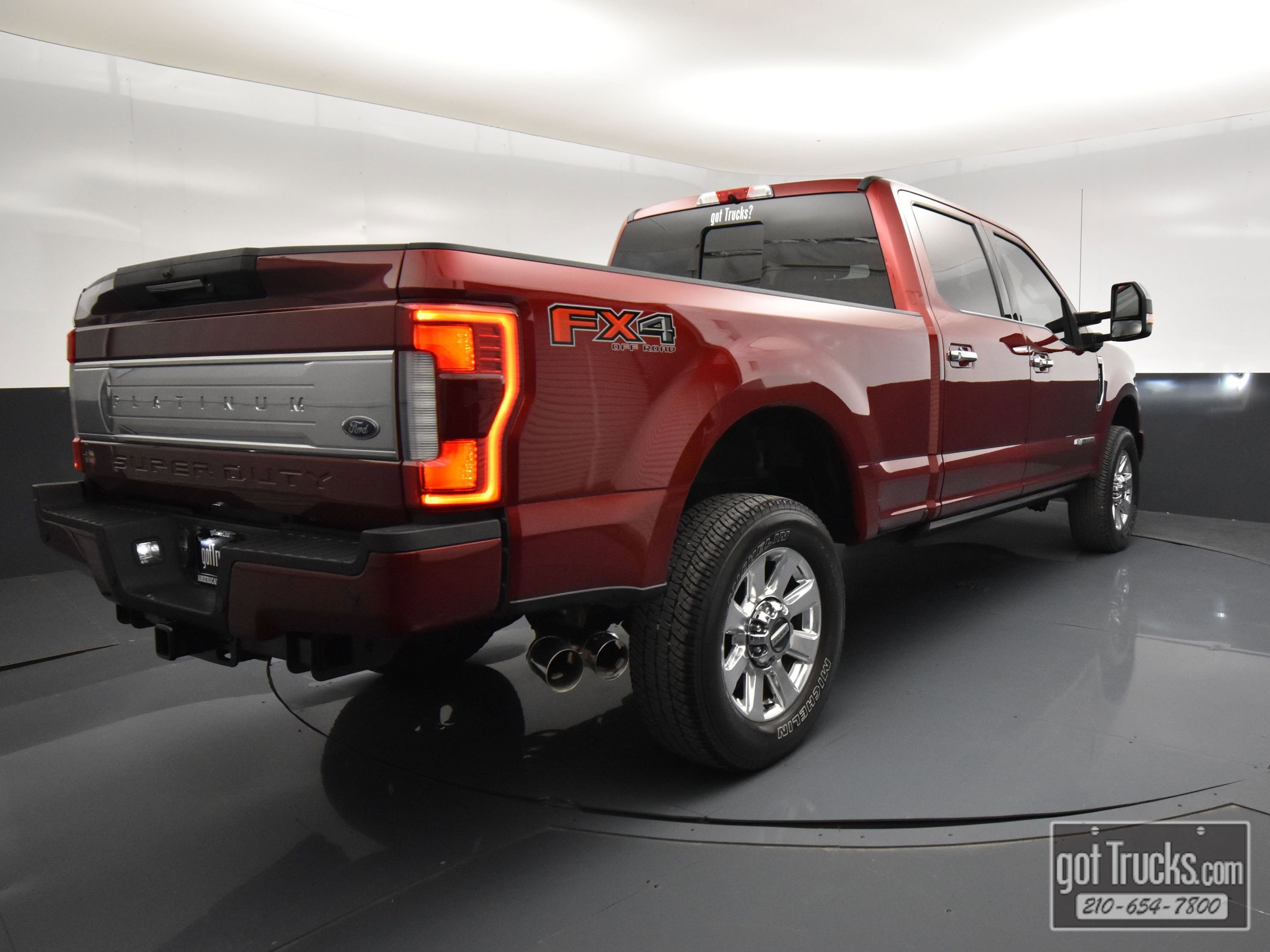 Used 2019 Ford F250 Platinum w/ Platinum Ultimate Package image 50