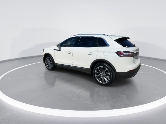 Certified 2023 Lincoln Nautilus Reserve w/ Equipment Group 201A AWD/4WD image 5