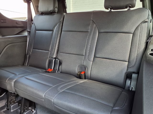Used 2023 Chevrolet Tahoe Z71 w/ Off-Road Capability Package AWD/4WD image 6