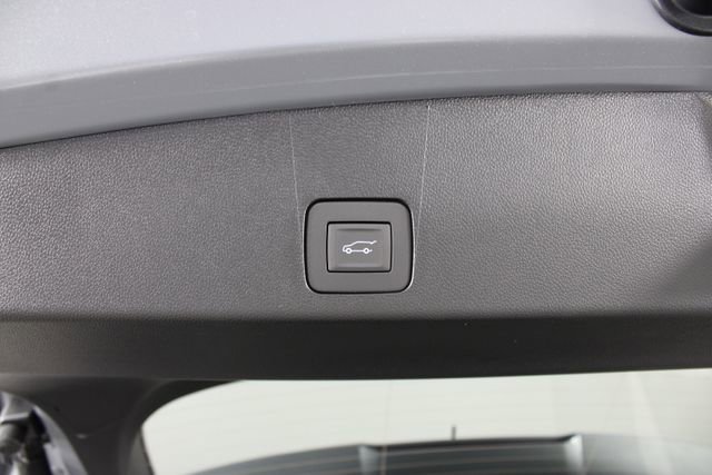 New 2026 Buick Encore GX Sport Touring w/ Advanced Technology Package FWD image 17