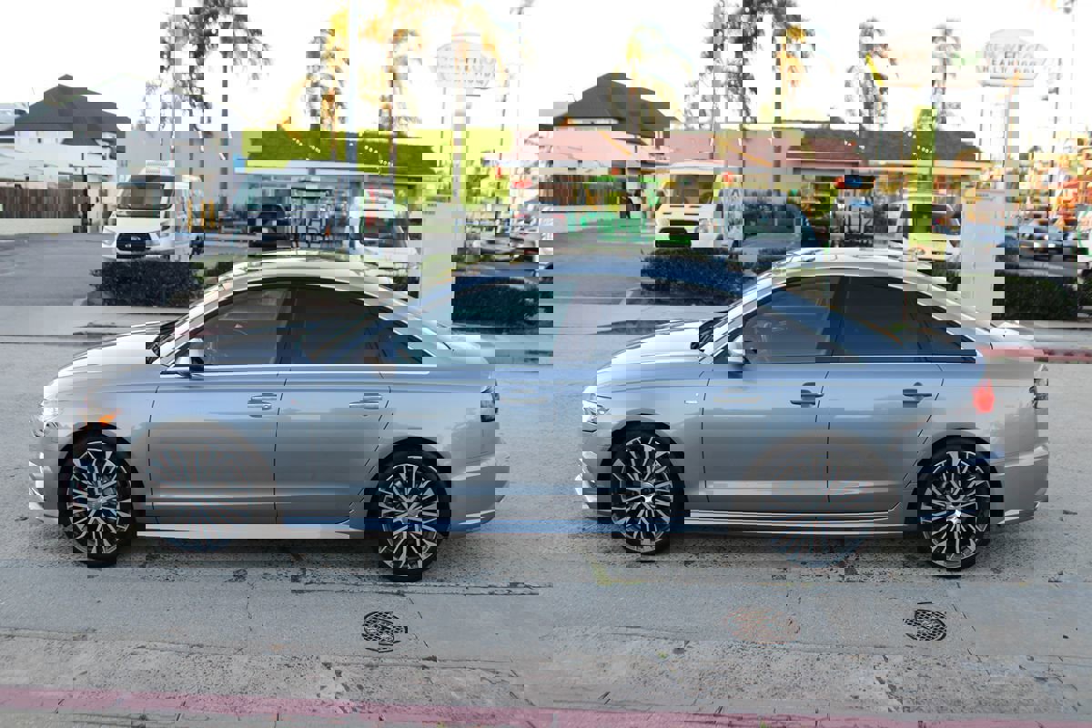 Used 2016 Audi A6 2.0T Premium Plus w/ Premium Plus Package image 2