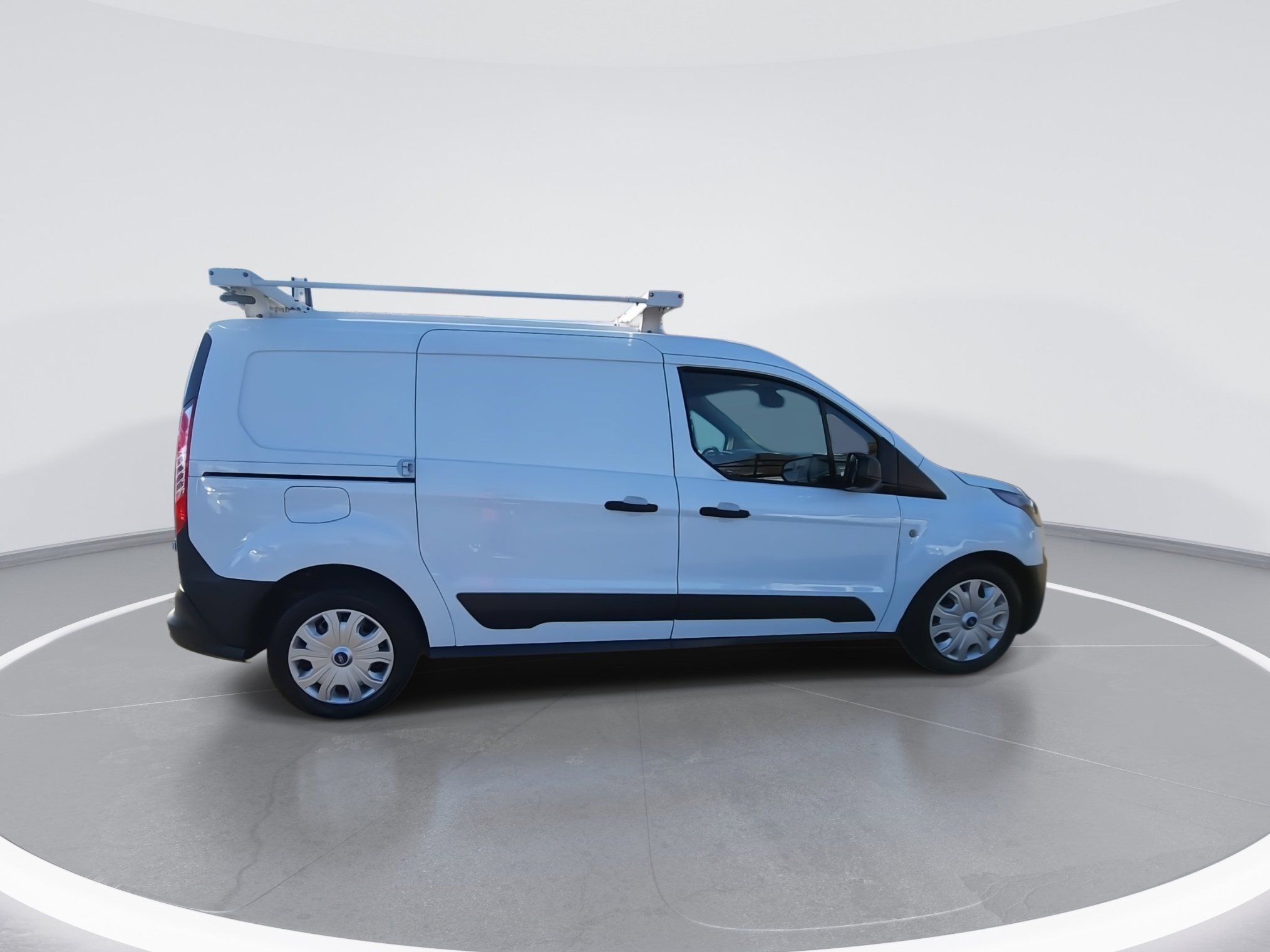 Used 2022 Ford Transit Connect XL image 9