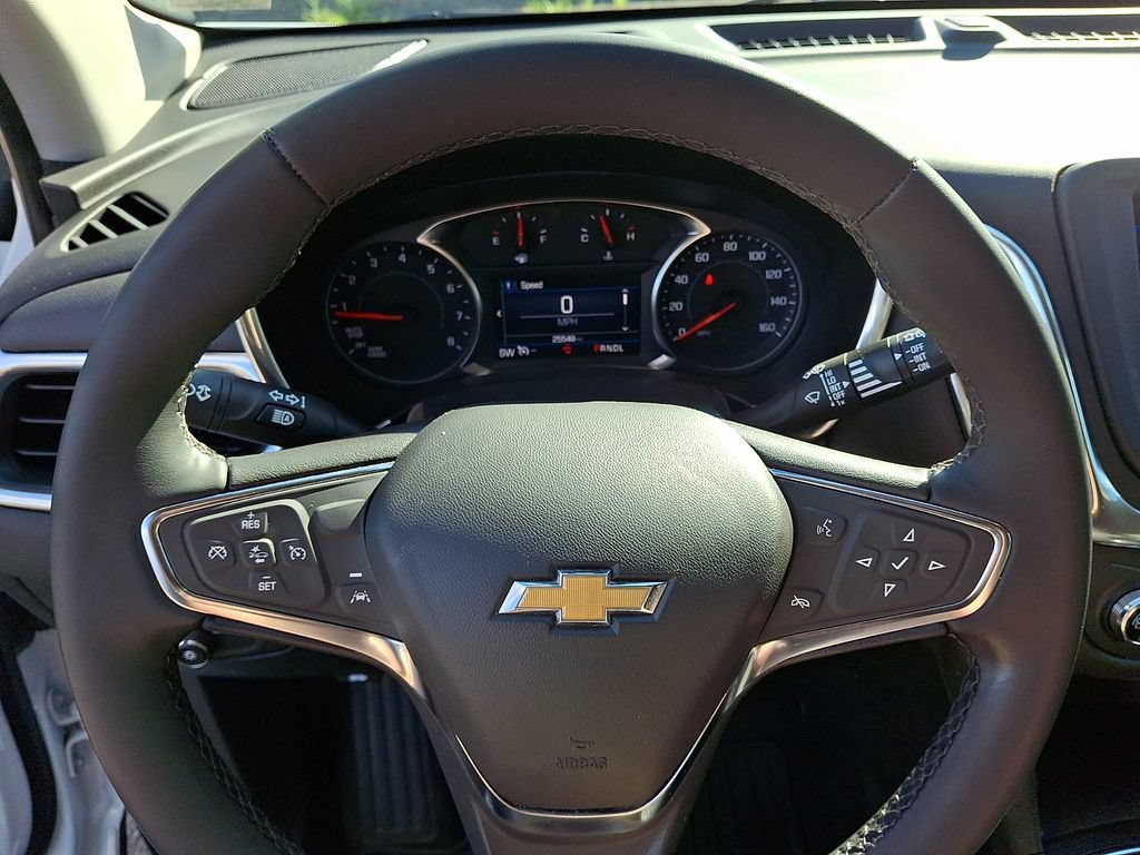Used 2024 Chevrolet Equinox LT AWD/4WD image 18