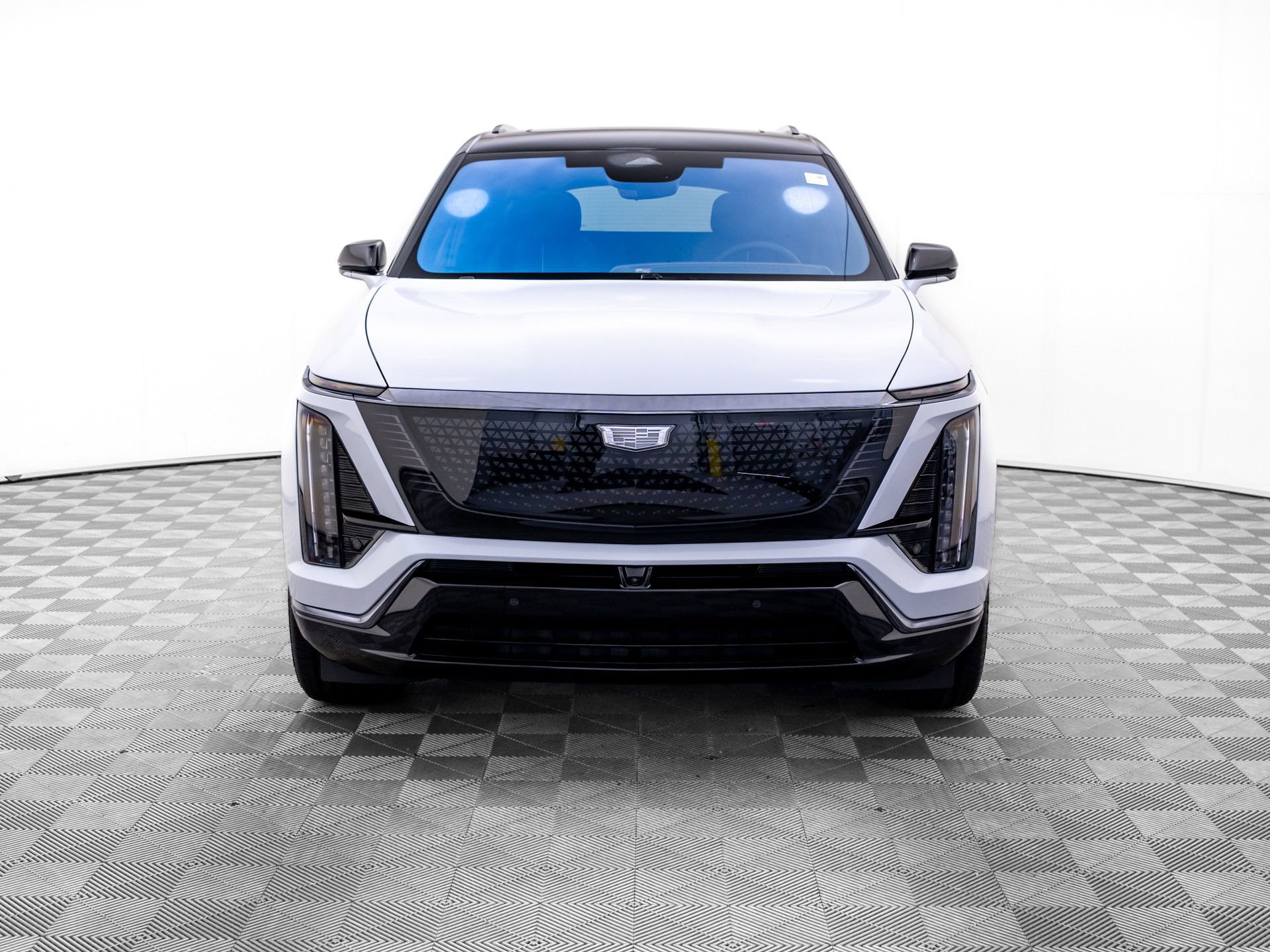 New 2026 Cadillac Vistiq Sport w/ LPO, Floor Liner Package AWD/4WD image 9