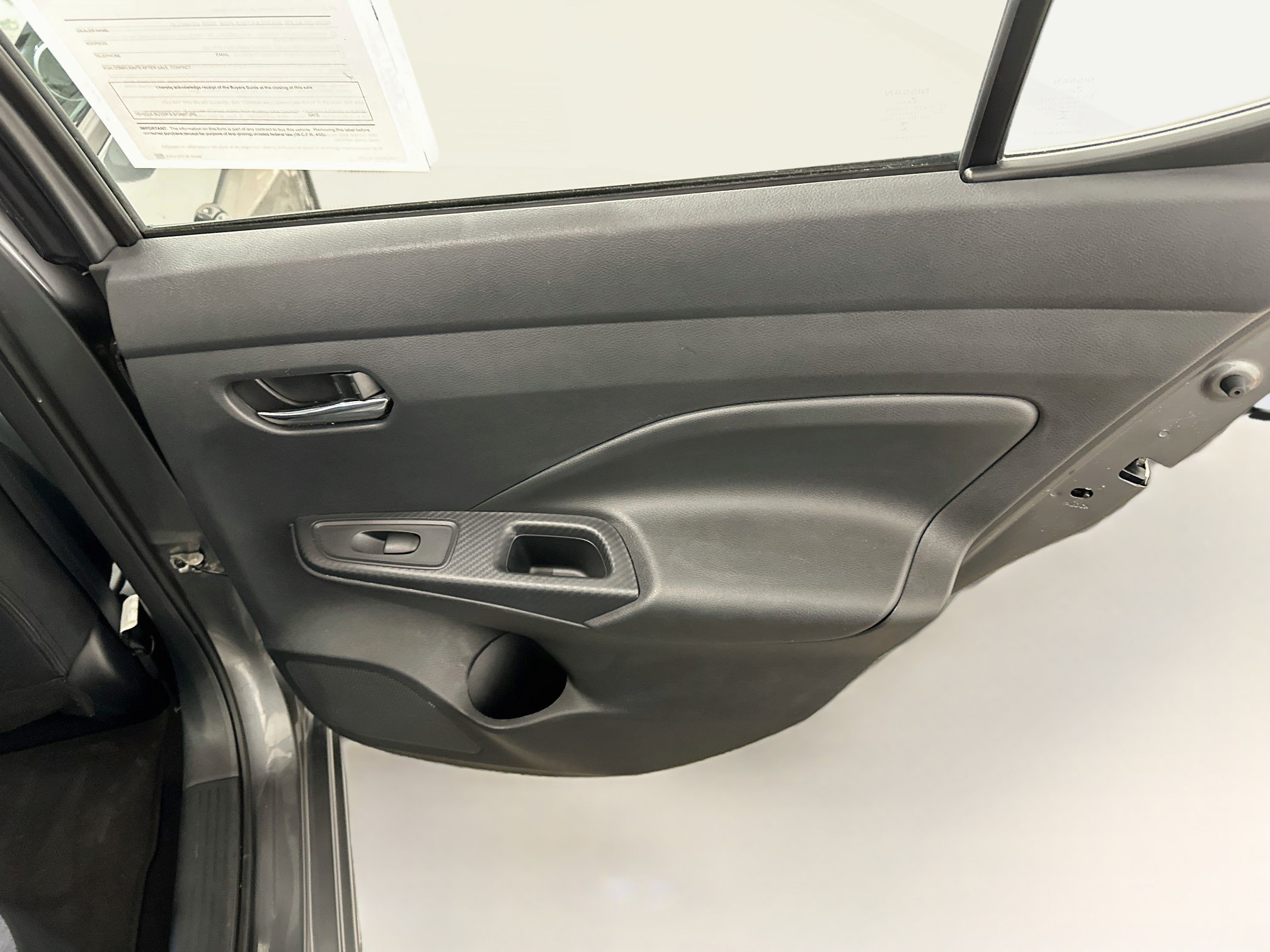 Used 2025 Nissan Versa SV FWD image 29