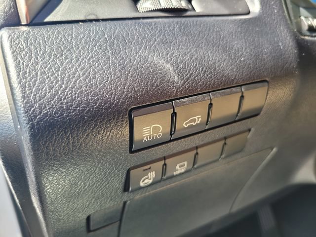 Used 2021 Lexus RX 350L Premium w/ Premium Package AWD/4WD image 19