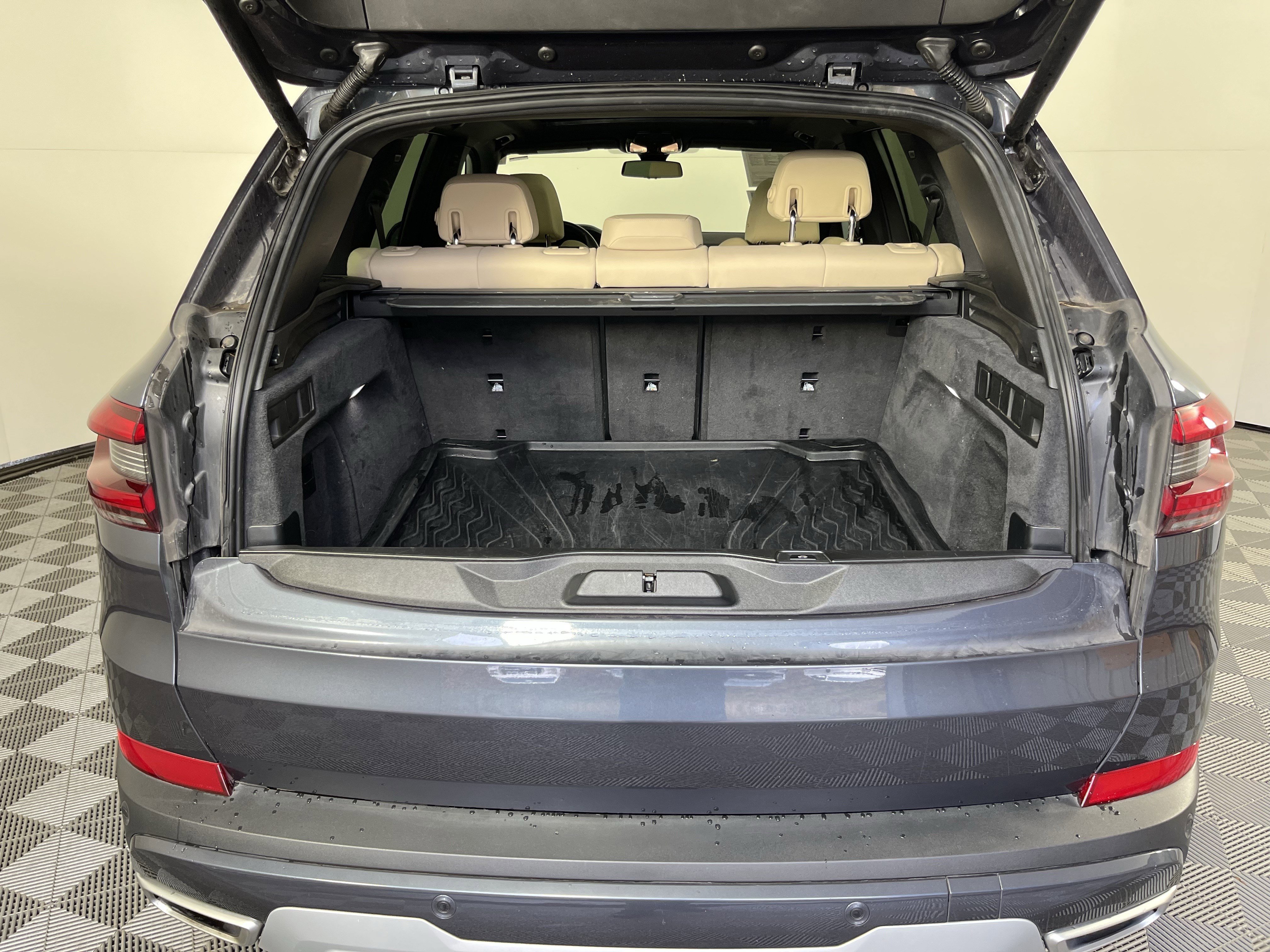 Used 2021 BMW X5 xDrive40i w/ Premium Package 2 image 5