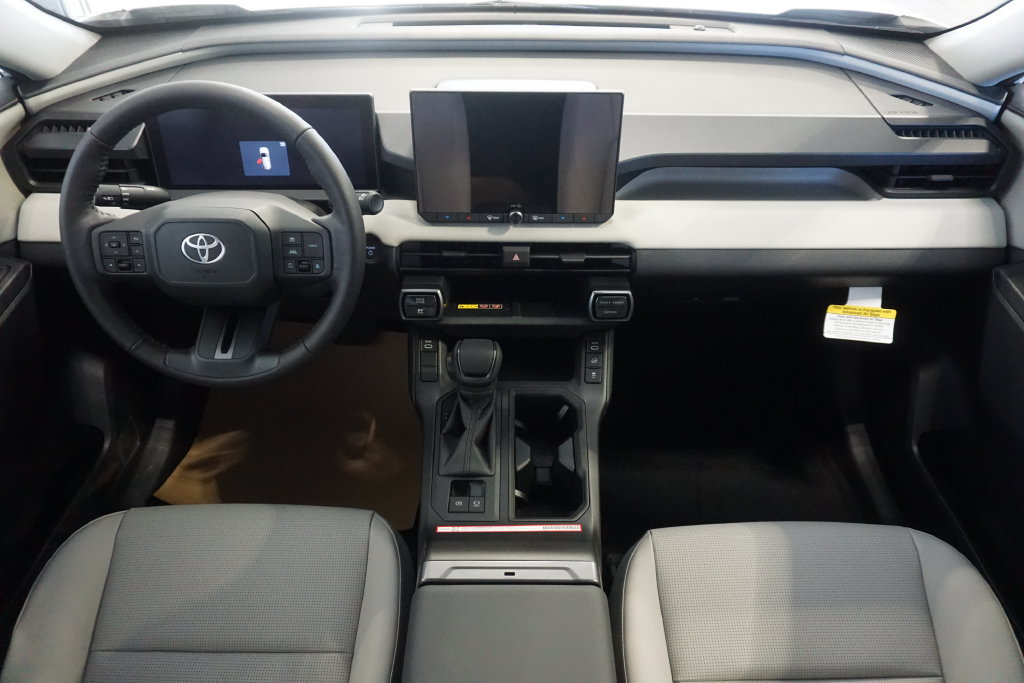 New 2026 Toyota RAV4 XLE Premium w/ Panoramic Sun Roof Package AWD/4WD image 29