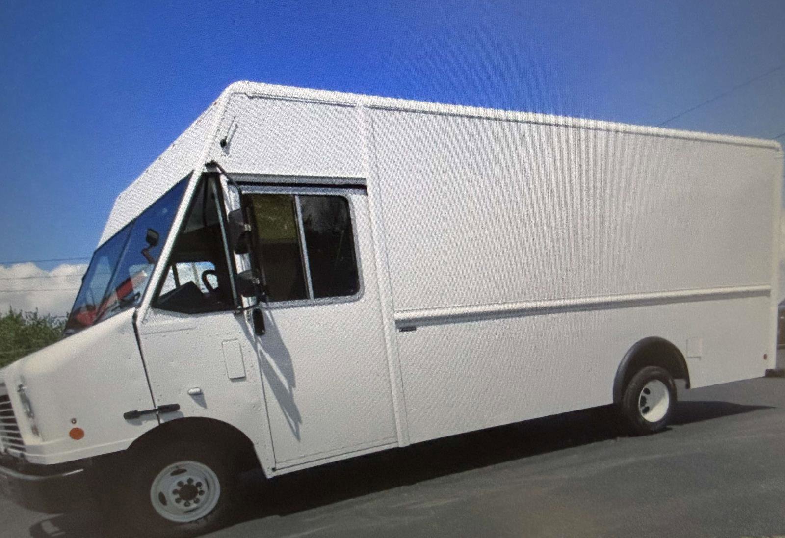 New 2027 Ford E-450 and Econoline 450 Super Duty w/ A/C Prep Package RWD image 12