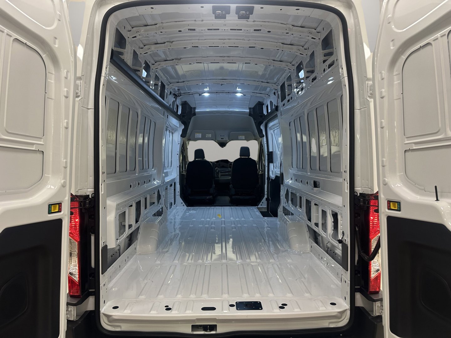 New 2026 Ford Transit 350 148 High Roof Extended image 7