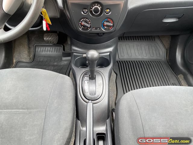 Used 2015 Nissan Versa S Plus FWD image 12